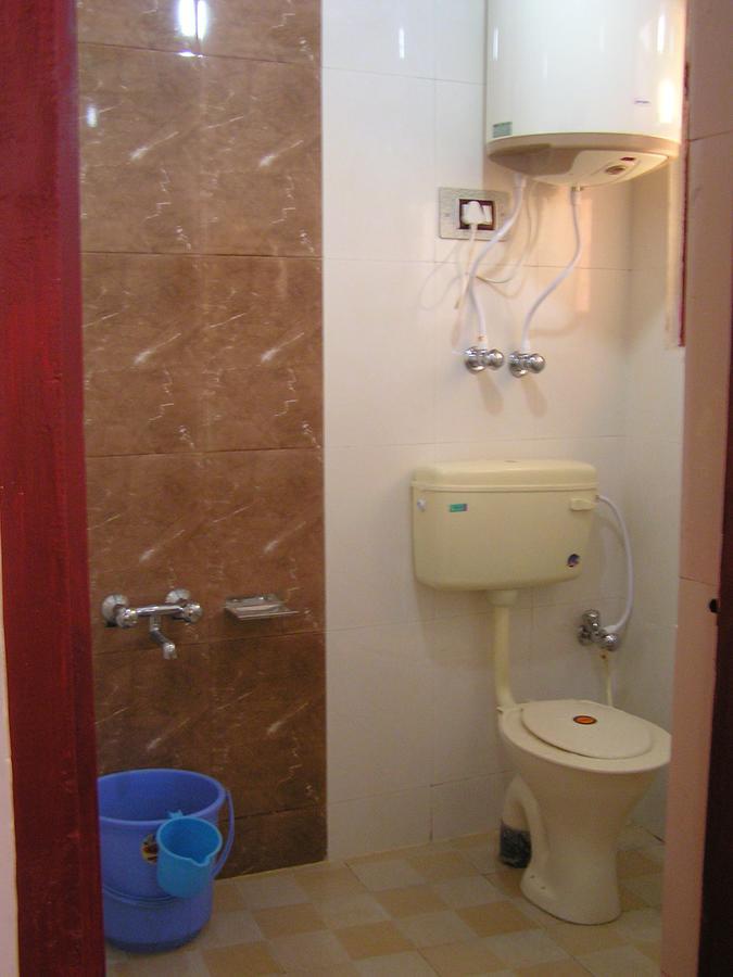 Howrah Guest House Srīnagar المظهر الخارجي الصورة