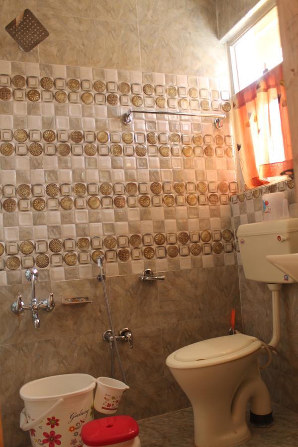 Howrah Guest House Srīnagar المظهر الخارجي الصورة
