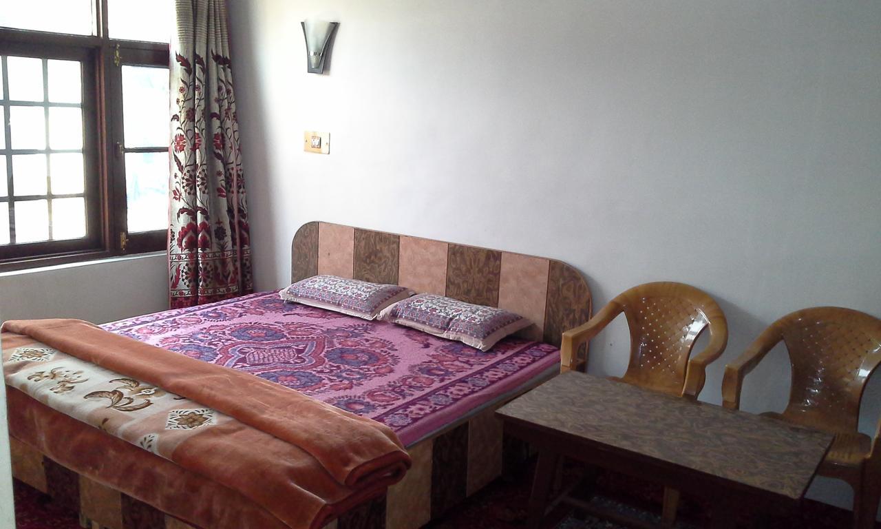 Howrah Guest House Srīnagar المظهر الخارجي الصورة