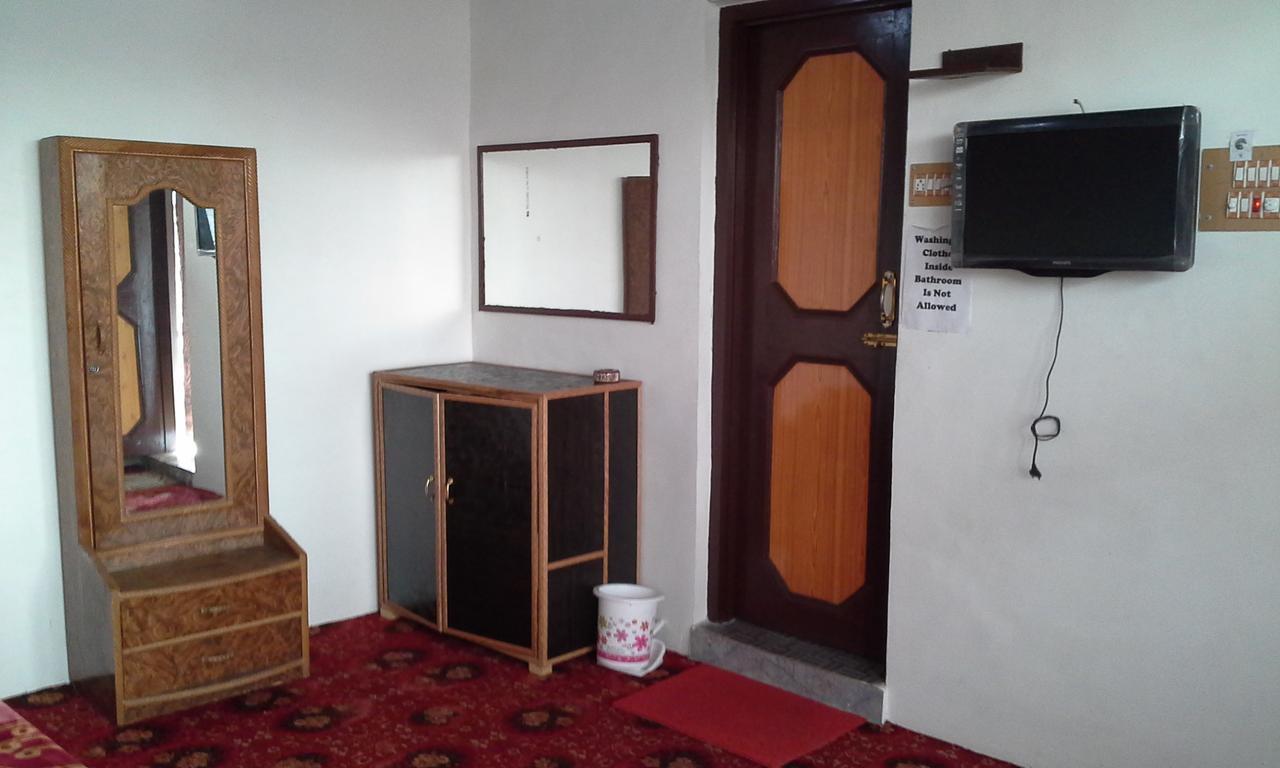 Howrah Guest House Srīnagar المظهر الخارجي الصورة