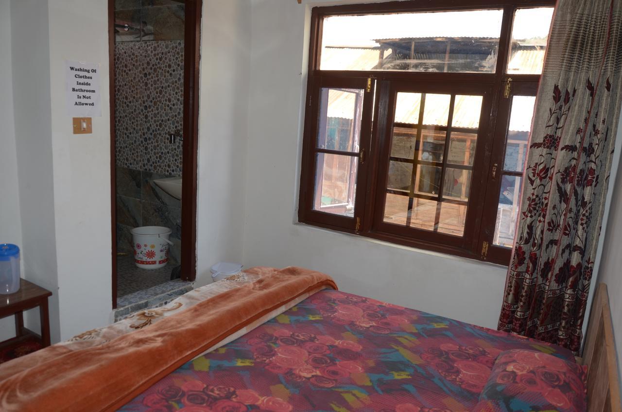 Howrah Guest House Srīnagar المظهر الخارجي الصورة