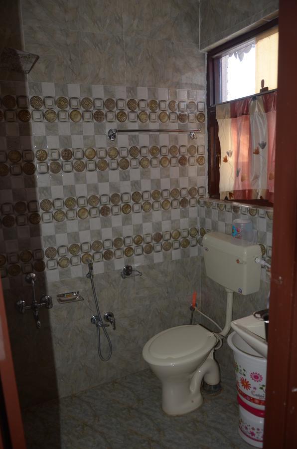 Howrah Guest House Srīnagar المظهر الخارجي الصورة