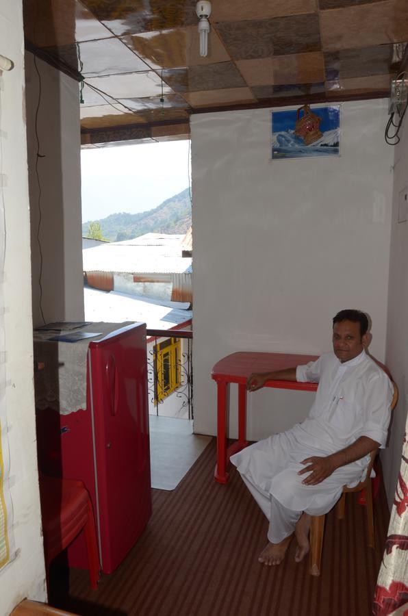 Howrah Guest House Srīnagar المظهر الخارجي الصورة