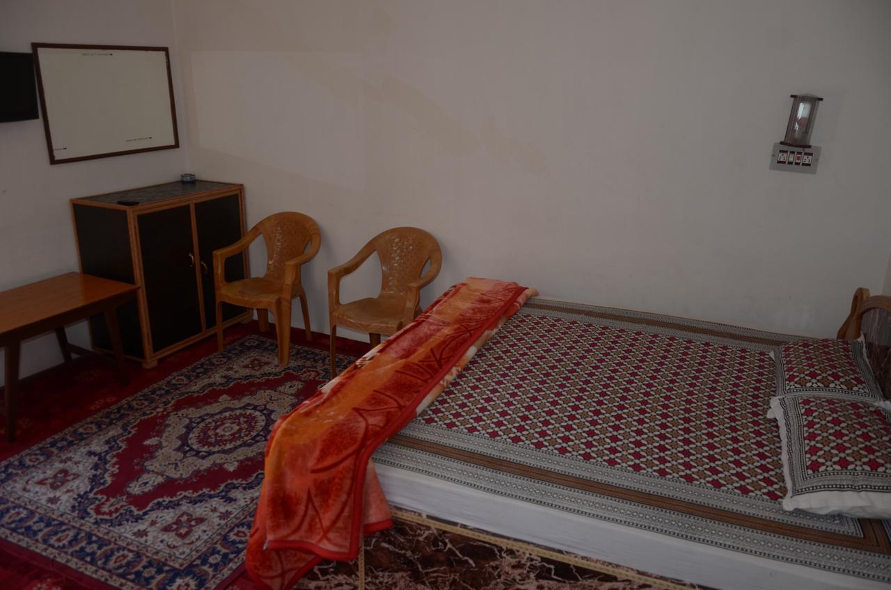 Howrah Guest House Srīnagar المظهر الخارجي الصورة