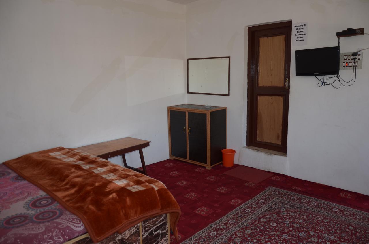 Howrah Guest House Srīnagar المظهر الخارجي الصورة